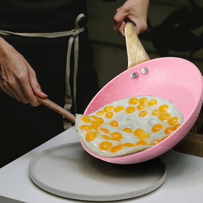 Innerwell 11-Inch Pink Nonstick Egg Pan Small Egg Pan Skillet | Even Heating All Stove Compatible, PFOA PFOS Free, Granite Stone Cookware Skillet, Healthy and Non Toxic