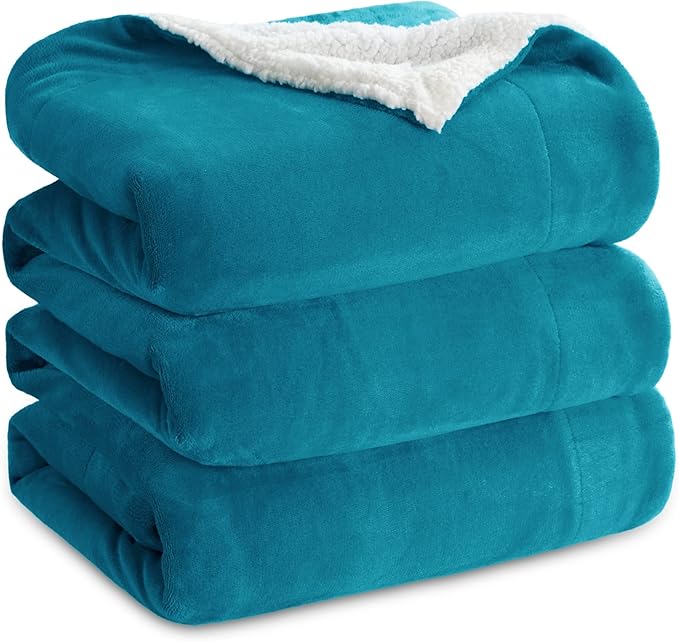 Bedsure GentleSoft Sherpa Fleece Blanket Queen Size for Bed, Non-Heated, Thick and Warm Throw for Women and Men, Soft Fuzzy Plush Queen Blanket for Winter, Teal, 90x90 Inches