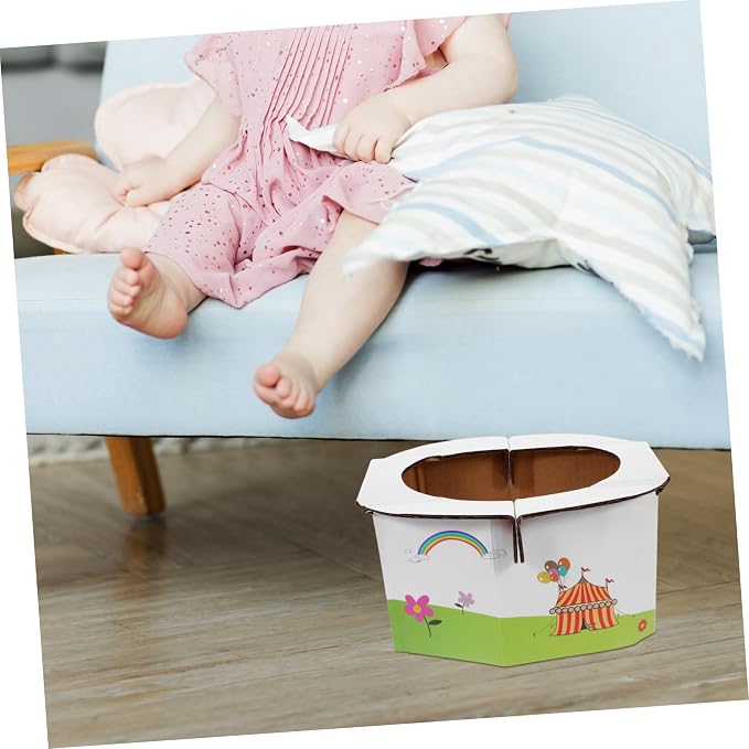 BESTonZON 1pc Portable Foldable Travel Potty Lightweight Travel Toilet for Boys and Girls Compact Design for -up for Outdoor and Home Use
