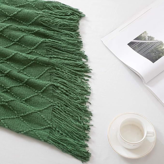 BOURINA Green Throw Blanket 50x90 Inch Boho Knitted Soft Throw Sofa Blanket | Knitted Throw Blanket 50x90 Inches, Soft Lightweight Boho Weave Throw Decorative Couch Blanket for Living Room Bed Runner