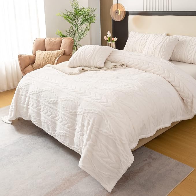 YUSOKI Sherpa Fleece Large Throw Blanket,Ivory, 50"x65" | 3D Stylish Design,320GSM, Non-Shedding, Lightweight for All Season Use, stays fluffy after repeated washes, Perfect Gifts