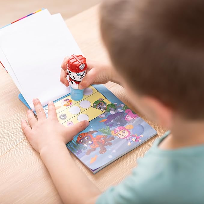 Melissa & Doug Sticker Wow!™ 24-Page Activity Pad and Sticker Stamper, 300 Stickers, Arts and Crafts Fidget Toy Collectible Character – PAW Patrol Marshall - FSC Certified
