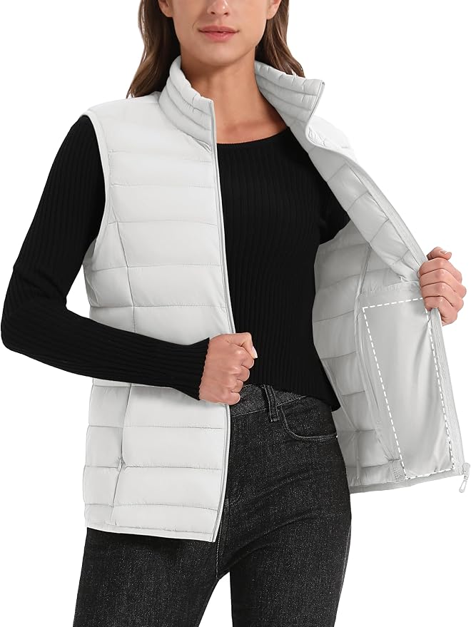 MAGCOMSEN Women's Puffer Vest Lightweight Stand Collar Zip 4 Pockets Puffy Vests Sleeveless Quilted Padded Outerwear