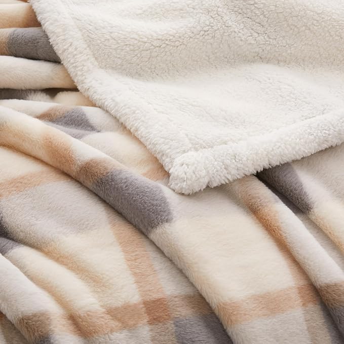 PU MEI Super Soft Faux Rabbit Fur Sherpa Fleece Throw Blanket, Reversible Luxury Cozy Cute Furry Blanket, Plush Warm Shaggy Fluffy Checkered Blankets for Sofa Couch Bed (Grey-Plaid, 60" x 80")