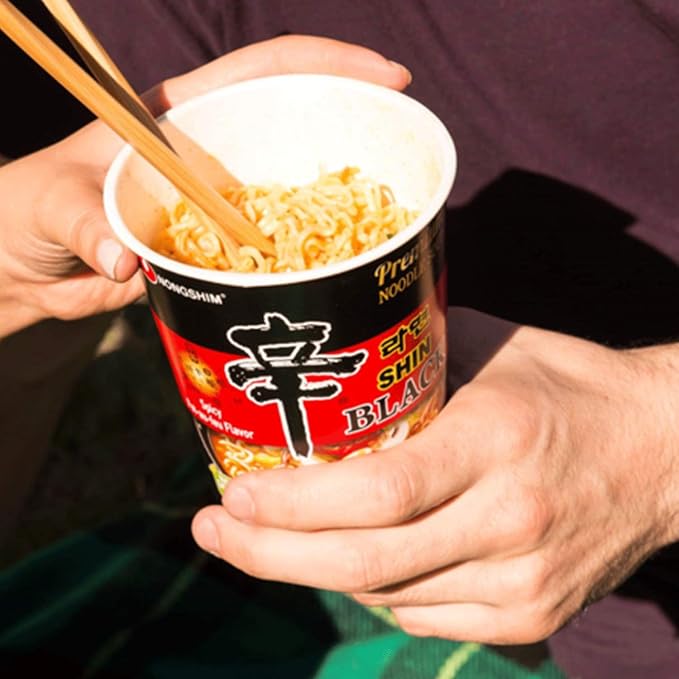 Nongshim Shin Black Noodle Soup, Spicy, 3.5 Ounce (Pack of 12)