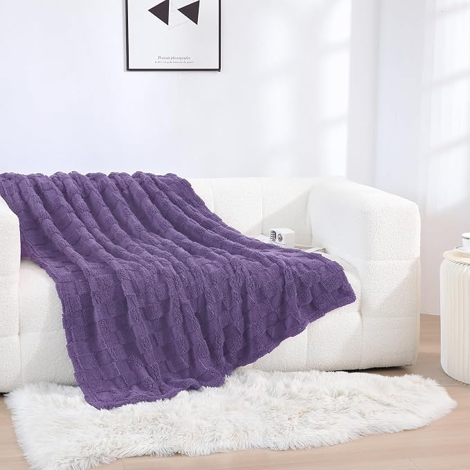 Lavender Fleece Throw Blanket 60”×80”Checkered Design for Couch | Super Soft Cozy Plush Microfiber 3D Square Pattern Flannel Blanket for Sofa Bed Lightweight for Adults,Women