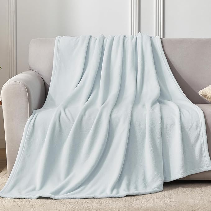 Hansleep Queen Ice Blue Fleece Blanket, Soft Flannel Bed Blanket | Fuzzy Cozy Blanket 90x90 Inches, Multi-use for Bed, Sofa, Couch, Travel, Camping, All Season Warm Lightweight Cover
