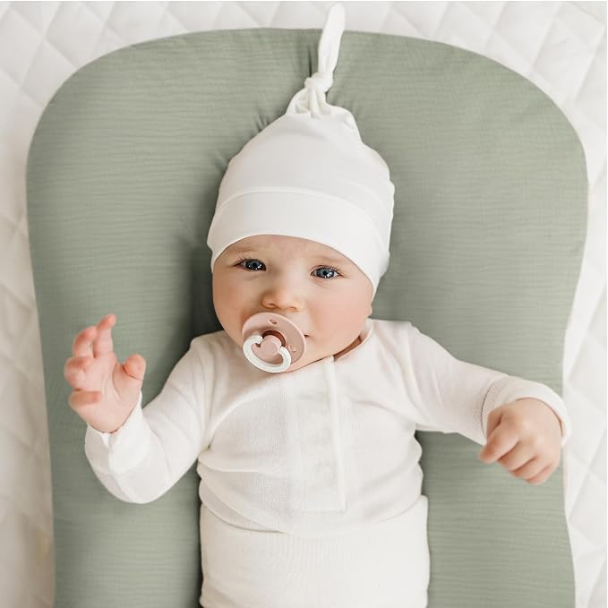 Konssy Muslin Baby Lounger Cover 2 Pack, 100% Cotton Newborn Lounger Cover, Soft and Breathable Baby Nest Slipcover for Boys Girls (Fog Green,Cream)