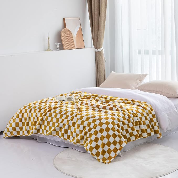 LOMAO Throw Blankets Flannel Blanket with Checkerboard Grid Pattern Soft Throw Blanket for Couch, Bed, Sofa Luxurious Warm and Cozy for All Seasons (Yellow, 50"x60")
