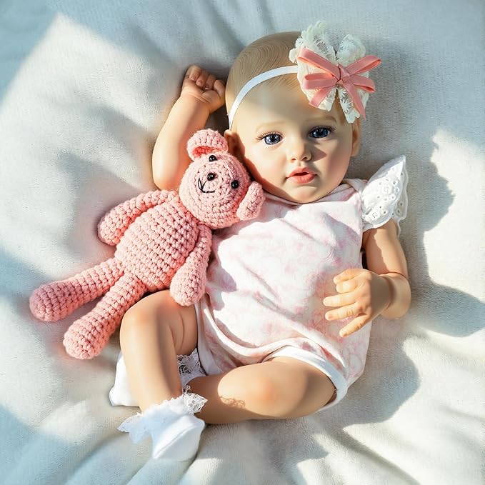 SCOM 18" Realistic Reborn Baby Girl Doll, Weighted Soft Cloth Body & Poseable Vinyl Limbs, Hand-Painted Details, Feeding Set, Lifelike Newborn Gift for Kids 3+ / Collectors