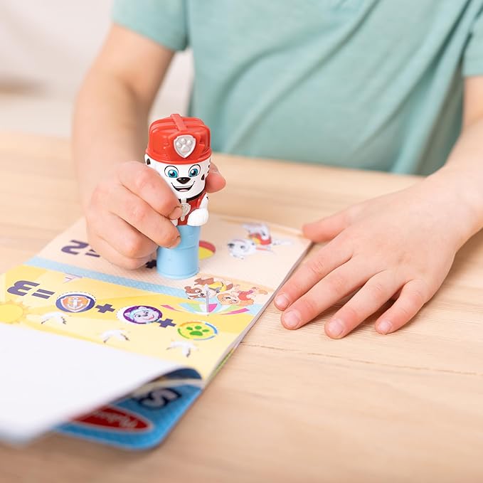 Melissa & Doug Sticker Wow!™ 24-Page Activity Pad and Sticker Stamper, 300 Stickers, Arts and Crafts Fidget Toy Collectible Character – PAW Patrol Marshall - FSC Certified