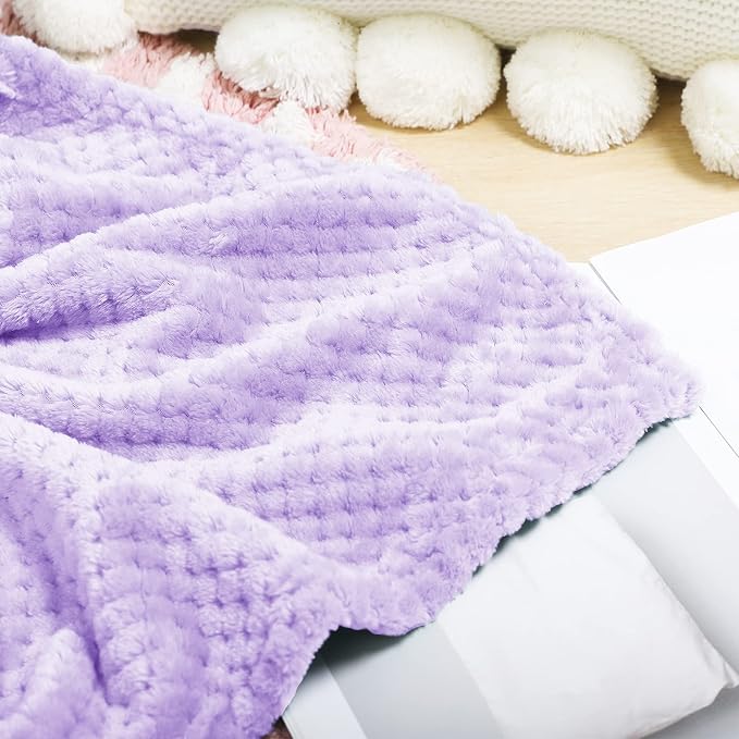 Exclusivo Mezcla Waffle Fleece Throw Blanket for Couch, Light Purple | Lightweight Soft Blanket for Sofa, Bed, Living Room, Plush Fluffy Throw for Home Decor, Travel, All Season, 40x50 Inches