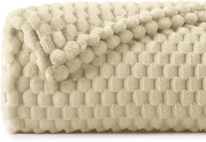 BEDELITE Almond Twin Blanket for Couch, Soft Cozy Gifts for Women, 60 * 80 | 3D Jacquard Decorative Fleece Blanket, Super Soft Plush Throws, Cute Birthday Gift for Women & Men, Suitable for All Seasons