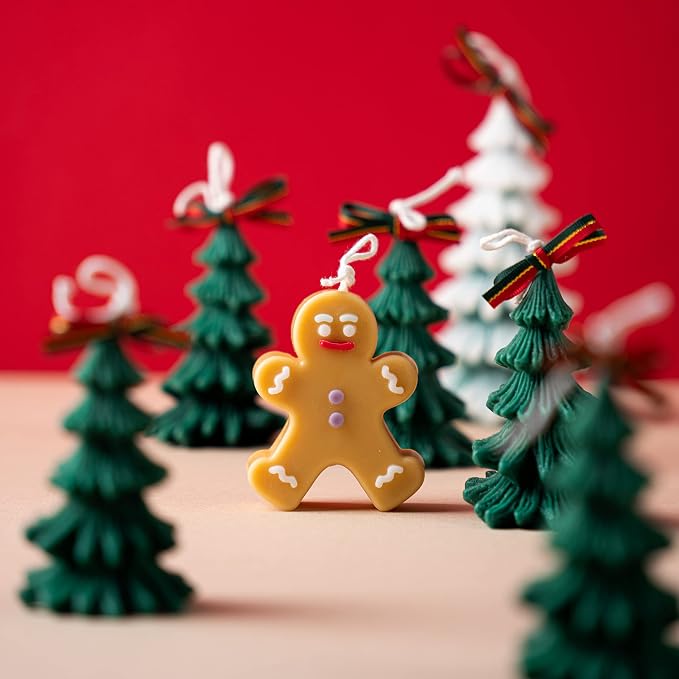 MAGOKORO Christmas Candle Set of 2 – Gingerbread Man Christmas Tree Candle, Premium Soy Wax Scented Candles Gift | 3.5 oz