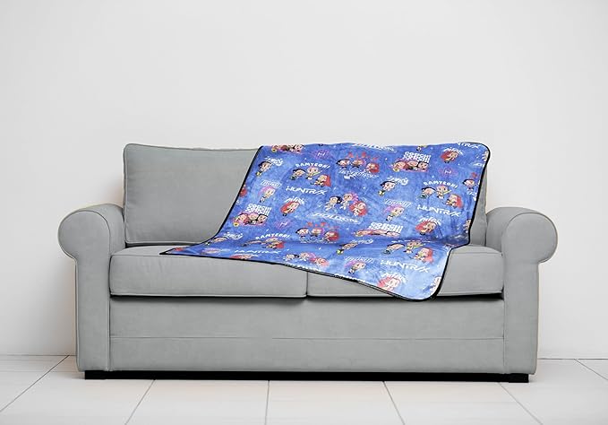 Jay Franco Kids Plush Throw Blanket – Ultra Soft Cozy Plush Fleece for Bed, Couch, Sofa, Home Décor, Official Licensed Huntrix, Purple - Kpop Demon Hunters, 40x50 - Travel Blanket