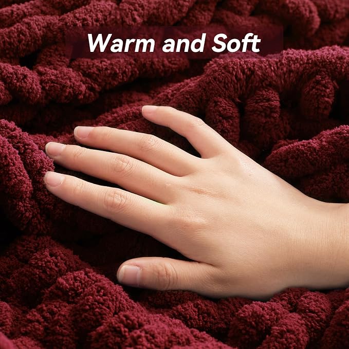 Negwoo Chunky Knit Throw Blanket, Knitted Throw Chenille Yarn, 40"*50" | Soft Thick Cable Knitted Blankets, Handmade Big Thick Blanket, Machine Washable Cute Comfy Blanket for Home Decor, Red