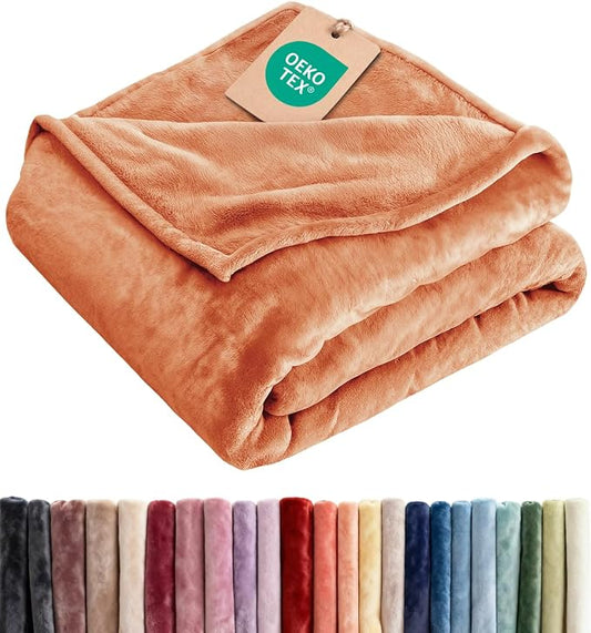 Ultra Soft Fleece Throw Blanket - College Dorm Room Essentials - Peach Fuzz | Flannel Fleece, Thick, Warm & Breathable, All Season Cozy, Anti-Static, Microplush, Lightweight for Couch, Bed & Dorm Bedding