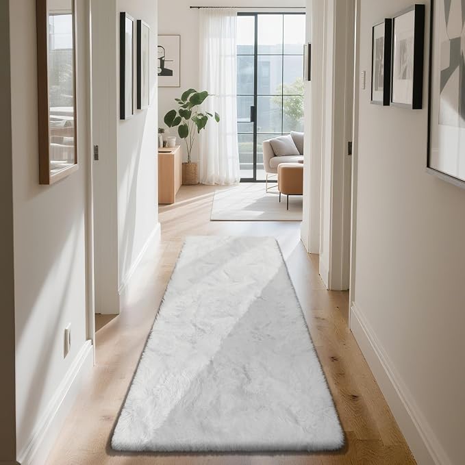 yongyangjuxin Soft Runner Rugs for Bedroom, White 2x8 Runners for Hallways Fluffy Rug Area Rug, Bedside Rug for Living Room Bedroom Room Home Decor