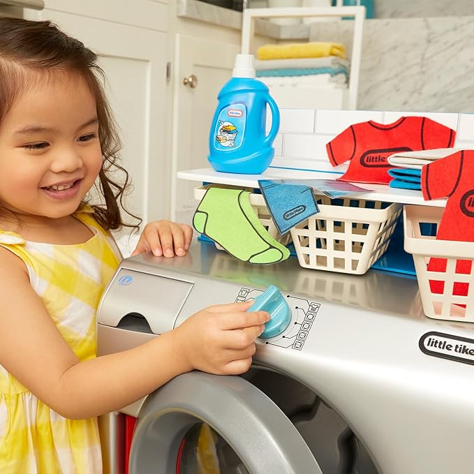Little Tikes Premier Oven - Interactive & Realistic - with Light & Sounds - Simulation Home Appliance for Kids