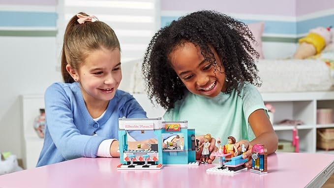 Mega Construx American Girl Maryellen's Seaside Diner Building Set