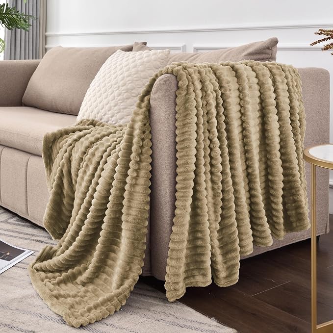 BEDELITE 3D Ribbed Jacquard Brown Fleece Twin Blanket for Bed, 60x80 Inch | Soft Warm Decorative Fluffy Blanket, Cozy Plush Lightweight Fuzzy Throw Blanket for Couch Sofa Room Decor, Gift for Women