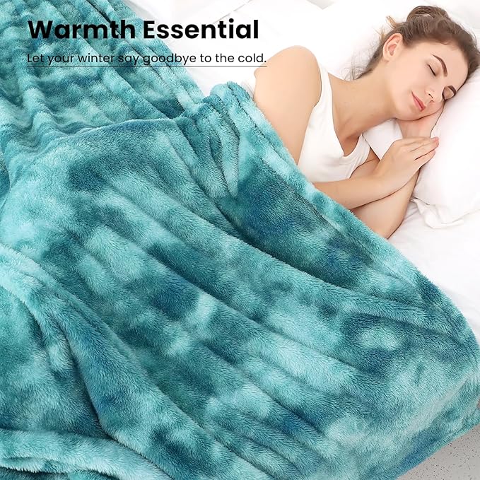 Fleece Throw Blanket Cozy Soft Lightweight Throw Blankets Warm Plush Lightblue Fall Blankets and Throws Couch Sofa Bed Camping Travel Picnic Outdoor Blanket Bedding for Women Wife Mom 60x80 in