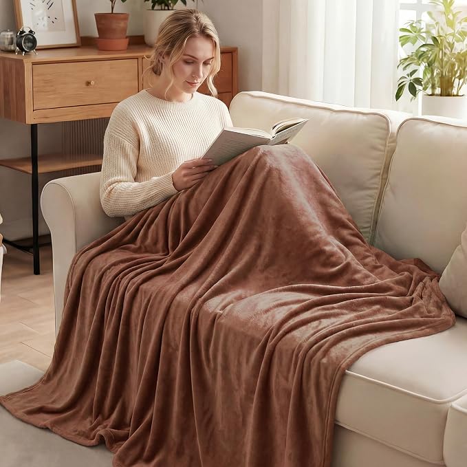 Exclusivo Mezcla Soft Large Fleece Throw Blanket for Couch, Brown | 50x70 Inches, Double-Sided Brushed Flannel, Lightweight Plush Cozy Blanket for Home Decor, All Season, Machine Washable