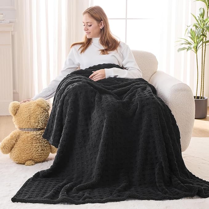 NEWCOSPLAY 3D Waffle Checkered Flannel Twin Blanket, Black, 60"x80" | Super Soft Cute Lightweight Decorative Premium Silky Fleece Blanket for Couch Sofa Bed, Gift for Women Men, All Season Use