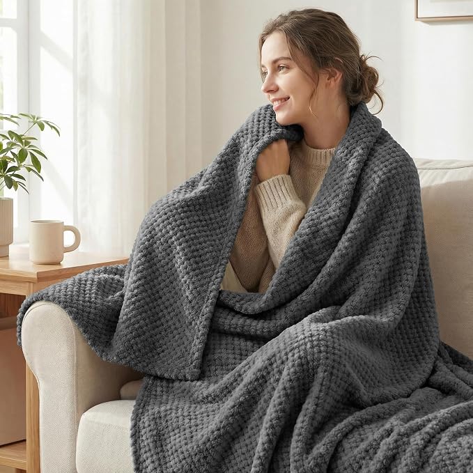 Exclusivo Mezcla Soft Waffle Fleece Bed Blanket Twin XL Size, Gray | Lightweight Plush Blanket for Bed, Couch, Sofa, Cozy Fluffy Design for Bedroom, Guest Room, All Season, 90x66 Inches