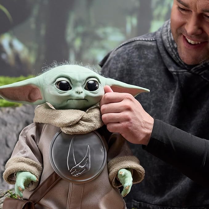 STAR WARS Ultimate Grogu, 1:1 Scale Premium Animatronic, Limited Edition Life-Size Replica Ages 14+