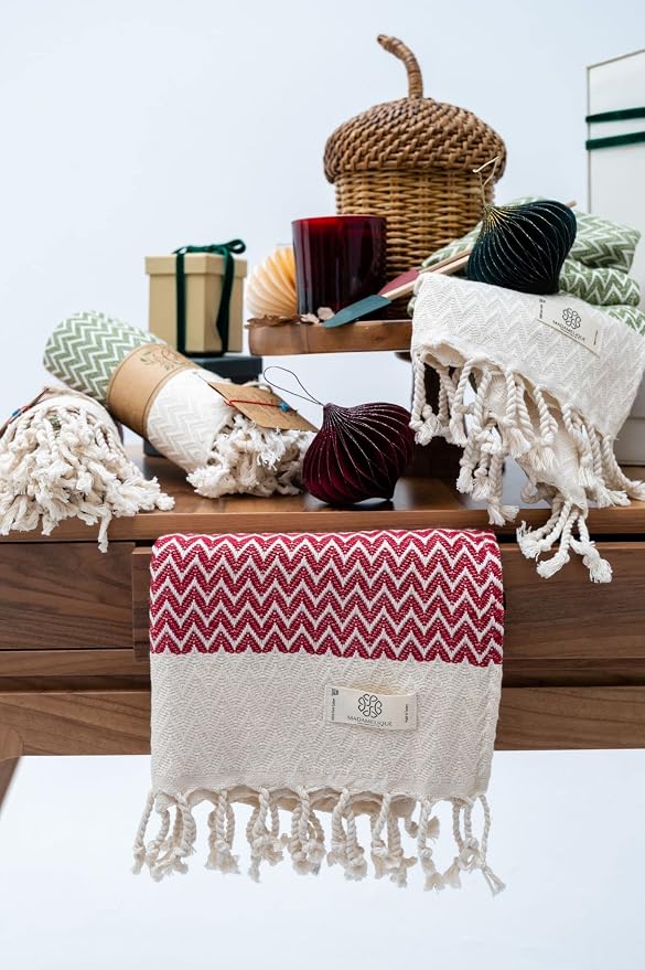 Madamelique Christmas Hand Towels Set of 2-18 x 40 Inches - Decorative Bathroom Peshtemal Towel for Hand, Face, Hair, Yoga, Tea, Dishcloth, Kitchen and Bath - 100% Pure Cotton (Christmas)