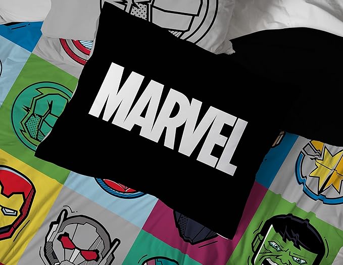 Jay Franco Marvel Avengers Pop 7 Piece Full Size Bed Set - Includes Comforter & Sheet Set - Super Soft Fade Resistant Microfiber (Official Marvel Product)