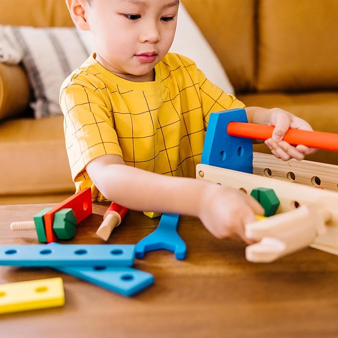 Melissa & Doug Take-Along Tool Kit Wooden Construction Toy (24 pcs)