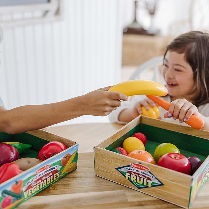 Melissa & Doug Play-Time Produce Fruit (9 pcs) and Vegetables (7 pcs) Realistic Play Food