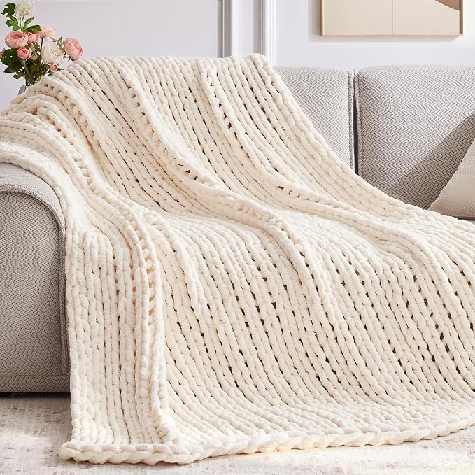 Negwoo Chunky Knit Throw Blanket, Knitted Throw Chenille Yarn, 30"*40" | Soft Thick Cable Knitted Blankets, Handmade Big Thick Blanket, Machine Washable Cute Comfy Blanket for Home Decor,Cream White
