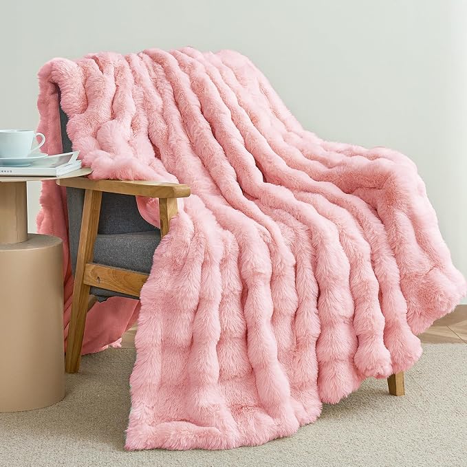 Faux Rabbit Fur Throw Blanket for Couch, Pink Throw Blankets 50"x60" | Cozy Reversible Fluffy Throw, Luxury Plush Thick Bubble Blanket, Mothers Gifts for Women, Soft Warm for Bed, Home Decor