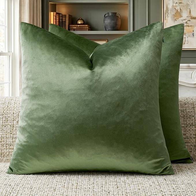 GIGIZAZA Olive Green Velvet Throw Pillow Covers 22x22 Pack of 2 | Decorative Pillows for Couch Sofa,280gsm Soft Textured Fabric,Modern Square Pillowcases,Luxury Cushion Covers