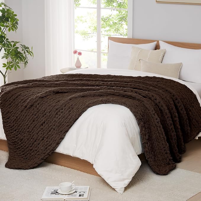 L'AGRATY Chunky Knit Throw Blanket for Couch, 50 x 60 Inches, Cocoa Brown | Handmade Chenille Crochet Blanket for Sofa Bed, Thick Cable Knitted Blankets for Room Home Decor, Birthday Gift for Women Mom
