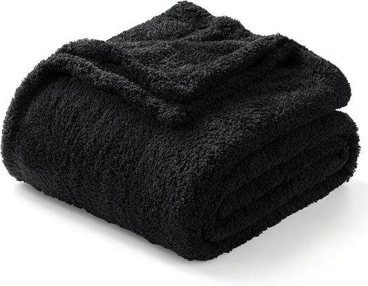 Exclusivo Mezcla Fleece Twin Size Blanket for Couch and Bed, 60" x 80" | Super Soft and Cozy Fluffy Blanket for Women, Lightweight and Fuzzy Blanket for Teens Back to School, All Season, Black