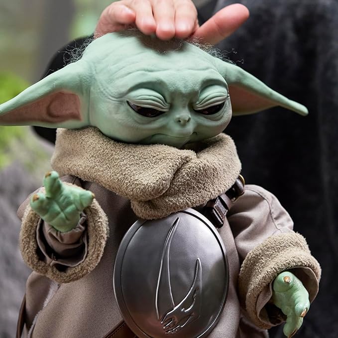 STAR WARS Ultimate Grogu, 1:1 Scale Premium Animatronic, Limited Edition Life-Size Replica Ages 14+ (2026)