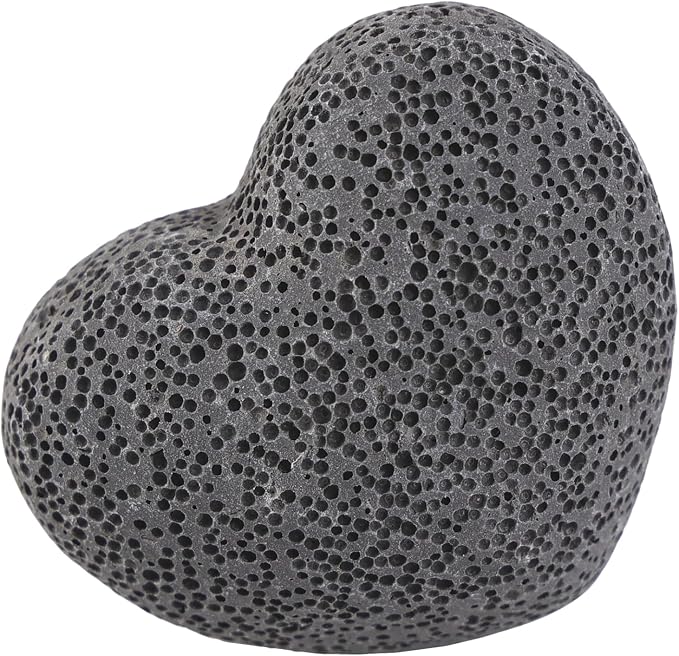 TUMBEELLUWA 2 PCS Black Heart Shaped Lava Rocks for Essential Oils | 1.73 Inches Porous Oil Diffuser Stone, Aroma Diffuser for Home Office, Carved Heart Stone for Romantic Wedding Favor & Decor