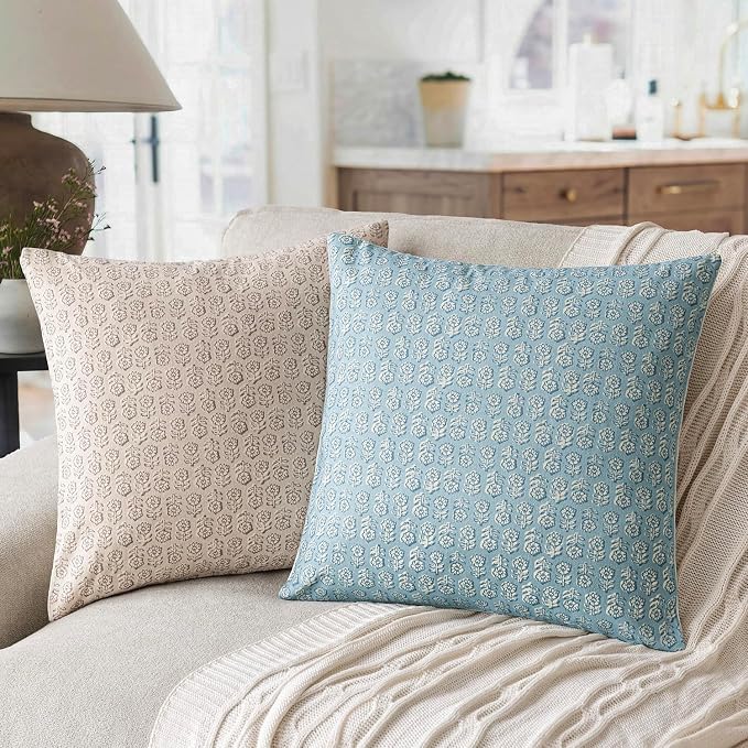 Foindtower Set of 2 Decorative Vintage Floral Print Throw Pillow Covers Neutral Accent Farmhouse Cushion Covers Boho Home Decor for Sofa Couch Chair Bedroom Living Room Outdoor,22×22 Inch,Sky Blue