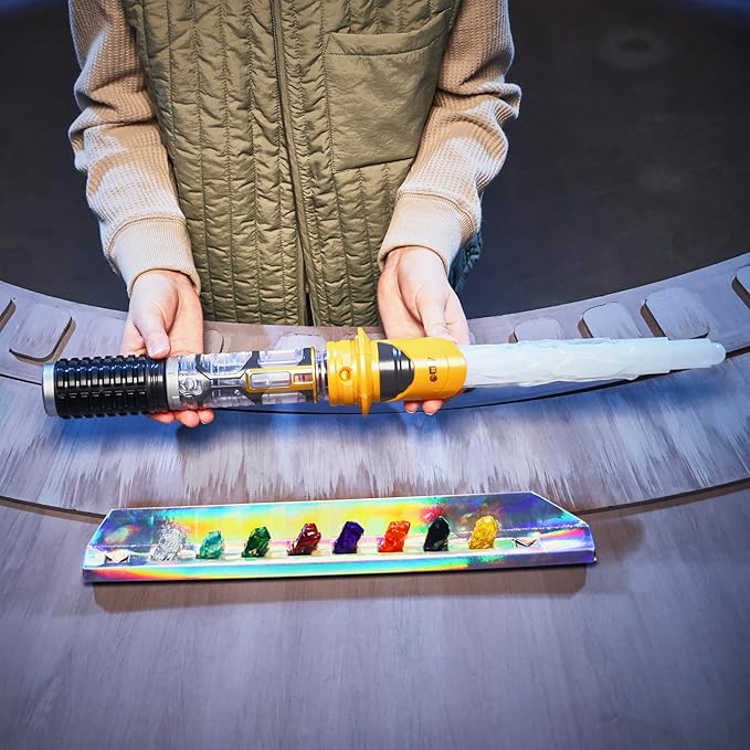 STAR WARS Power Crystal Lightsaber, 7 Colors & 10 Crystals, 50+ Color-Changing Combinations, Lights & Sounds, Toys for Boys & Girls Ages 4+