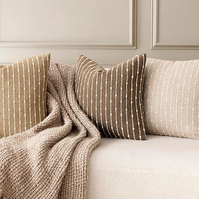 Foindtower Pack of 2 Decorative Jacquard Boucle Lumbar Throw Pillow Covers Accent Textured Striped Pillowcases Cozy Boho Cushion for Couch Sofa Bedroom Living Room Home Decor 12x20 Inch Brown