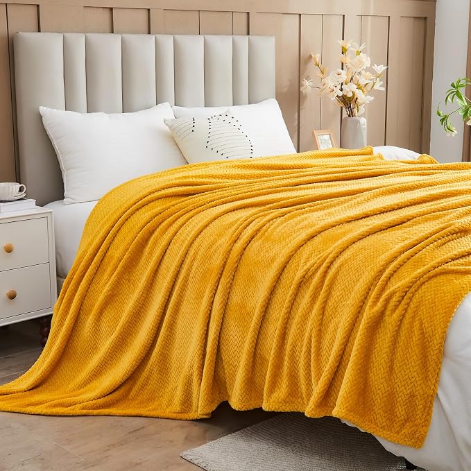 NEWCOSPLAY Fleece Leaves Pattern Twin Blanket, Mustard Yellow, 60"x80" | Super Soft Throw Blanket, Lightweight Cozy Bed Sofa Blanket, Premium Silky Flannel Fleece, Travel Blanket for All Season Use