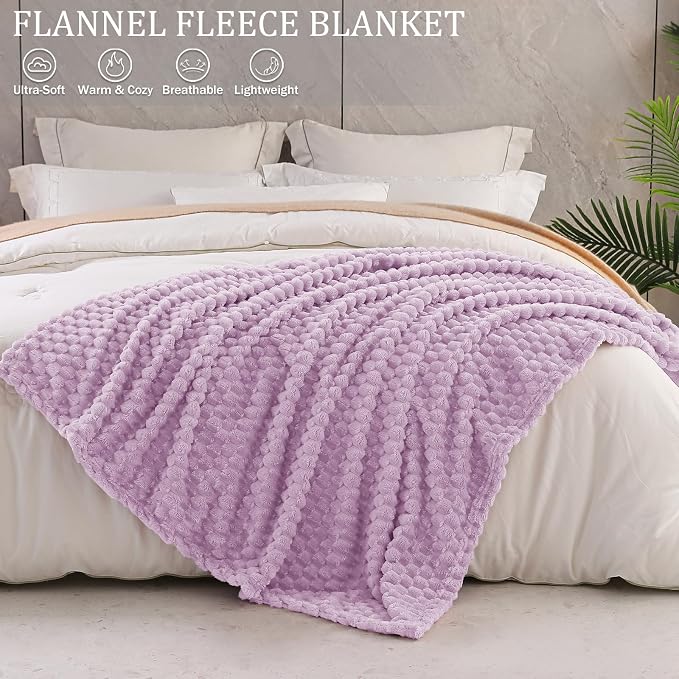 Exclusivo Mezcla 3D Fleece Twin Size Blanket for Bed, Lilac Purple | Extra Soft Fuzzy Plush Lightweight Bed Blankets, Cozy Fluffy Decorative Blankets for All Seasons, 60x80 Inches