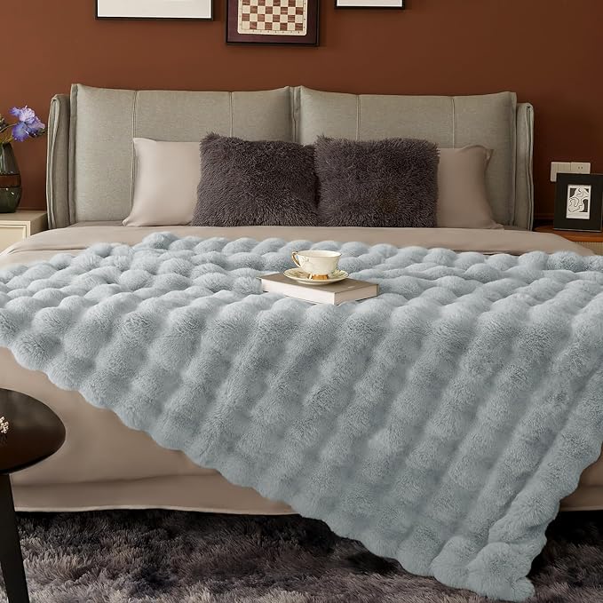 Luxury 1000GSM Faux Rabbit Fur Throw Blanket, Super Heavy Warm Cozy Grey Blankets for Couch Bed Sofa, Ruched Plush Fuzzy Elegant Soft Reversible Mink Blanket for Living Room Bedroom