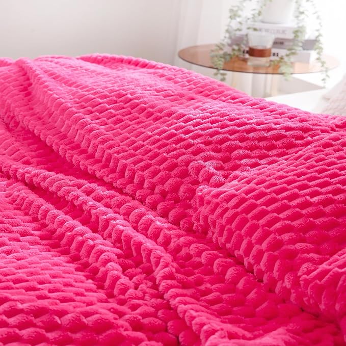 Puncuntex Hot Pink Throw Blanket 50"×60" Gifts for Mom Fuzzy 3D Jacquard | Decorative Flannel Fleece Super Soft Plush Cozy Blanket for Couch Sofa Chair Lightweight
