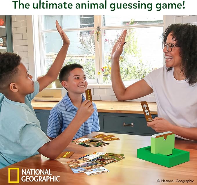 Skillmatics Guess in 10 National Geographic Animals, Educational Card Game for Kids & Families, Animal Trivia & Travel Game, Gifts for Ages 6, 7, 8, 9 and Up