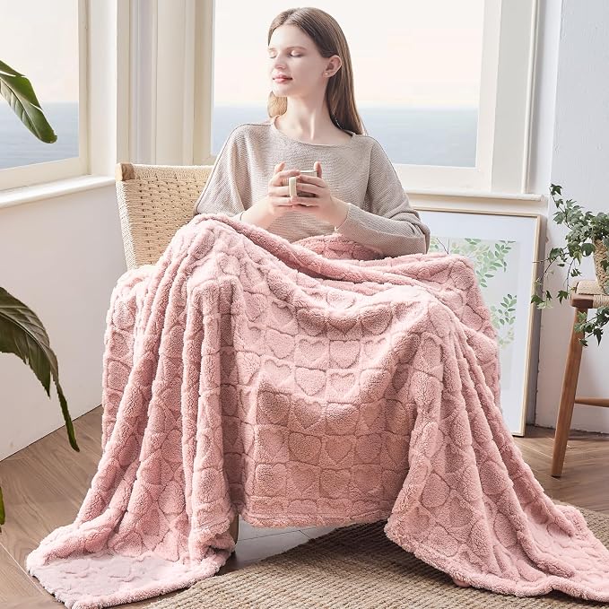 NEWCOSPLAY 3D Heart Checkered Flannel Queen Blanket, Dusty Pink, 90"x90" | Super Soft Cute Lightweight Decorative Premium Silky Fleece Blanket for Couch Sofa Bed, Gift for Women Men, All Season Use